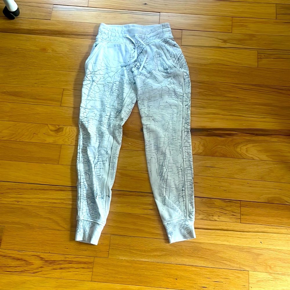 Lululemon scuba joggers